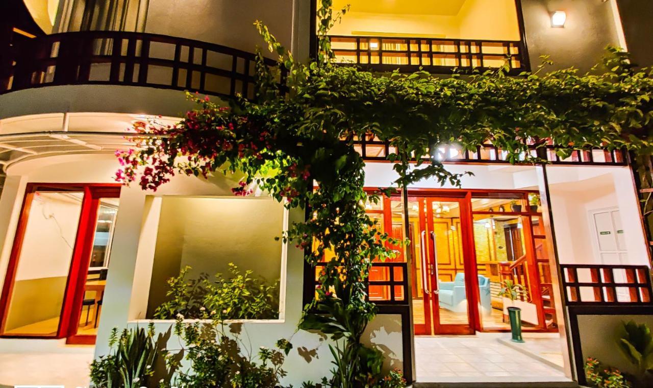 Athens View Hotel Guraidhoo  Exteriör bild