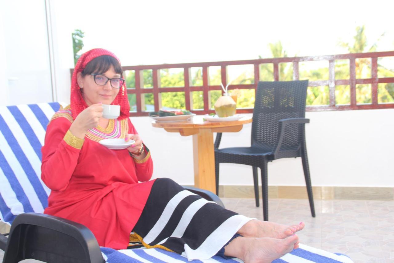 Athens View Hotel Guraidhoo  Exteriör bild